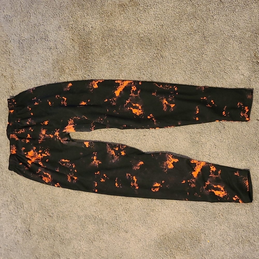 J. Village plus one size pink splatter leggings